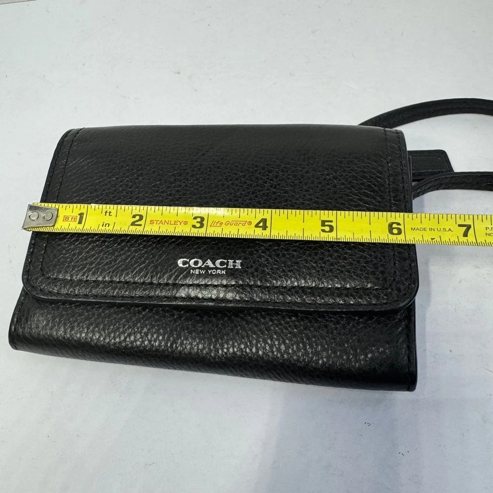 Coach Avery Black Pebble Leather Bifold Wallet Clutch Bag‎ with Crossbody Straps
